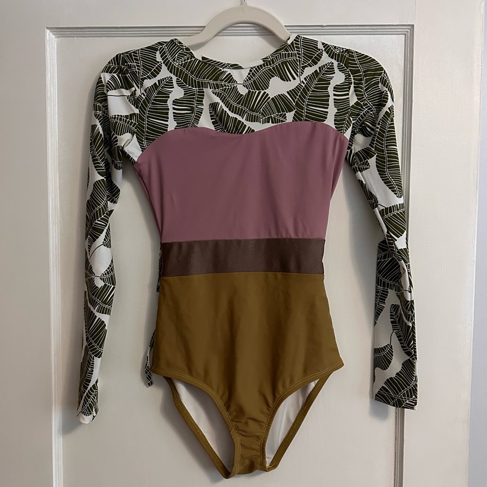 The Seea. Hermosa one piece